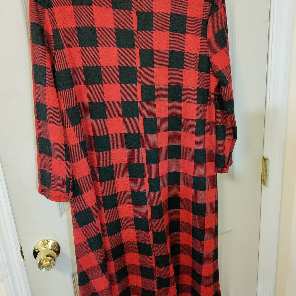 Jamie&Layla black and red plaid dress👗 - Picture 2 of 5